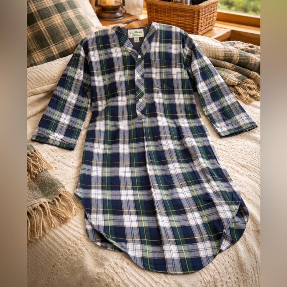 Vintage LL Bean Plaid Flannel Nightshirt S Classic Henley Style USA Cabincore